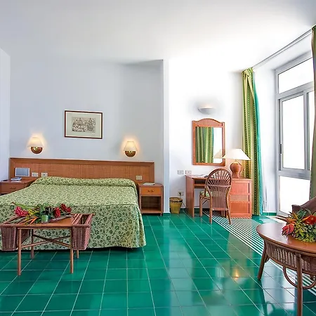 Elma Park Terme & 4*